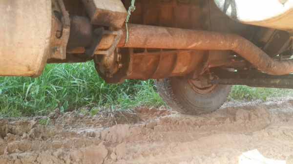 ขายด่วนไอ้หลงสองเพลาดั้มสิบสปีดเบรคใหญ่ราคาโคตรถูก ตามสภาพFN527MTD 4344โทร0801515451