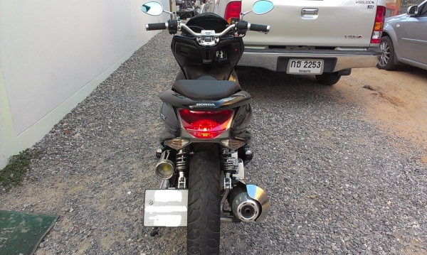 Honda PCX 125 เครื่องดี แต่งเต็มสวยๆ