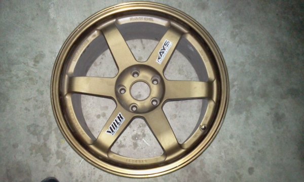 ขายแมก18''/10.5สี่ลูกราคา20000บาทใส่ได้สองเดือนเองครับสภาพสวยมาก