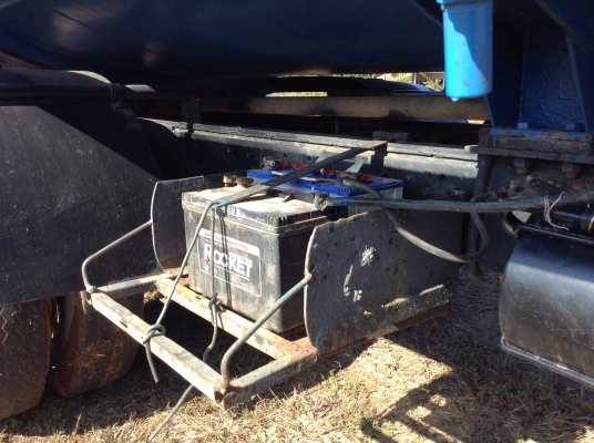 ขายแล้วครับรถน้ำ ขอบคุณเสี่ยใหญ่ใจถึงเมืองอยุธยา ที่ให้ความไว้วางใจซื้อแบบกลางอากาศ ให้ลูกน้องขับไปส่งถึงที่บ้านแล้วครับ