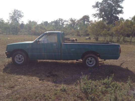 ขายรถกระบะ ISUZU KB เครื่อง 2500 ฝาทอง สตาร์ทติดง่าย คัสซีสวย ล้อแม็ก ยางเต็ม ทะเบียนเต็มพร้อมโอนครับ ขายรถกระบะ ISUZU KB เครื่อง 2500 ฝาทอง สตาร์ทติดง่าย คัสซีสวย ล้อแม็ก ยางเต็ม ทะเบียนเต็มพร้อมโอนครับ