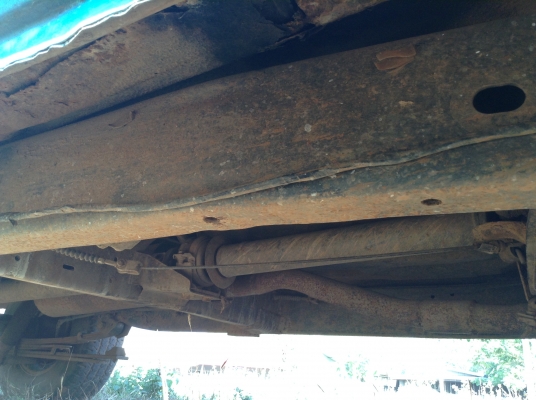 ขายรถกระบะ ISUZU KB เครื่อง 2500 ฝาทอง สตาร์ทติดง่าย คัสซีสวย ล้อแม็ก ยางเต็ม ทะเบียนเต็มพร้อมโอนครับ ขายรถกระบะ ISUZU KB เครื่อง 2500 ฝาทอง สตาร์ทติดง่าย คัสซีสวย ล้อแม็ก ยางเต็ม ทะเบียนเต็มพร้อมโอนครับ