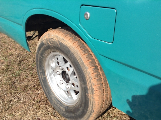 ขายรถกระบะ ISUZU KB เครื่อง 2500 ฝาทอง สตาร์ทติดง่าย คัสซีสวย ล้อแม็ก ยางเต็ม ทะเบียนเต็มพร้อมโอนครับ ขายรถกระบะ ISUZU KB เครื่อง 2500 ฝาทอง สตาร์ทติดง่าย คัสซีสวย ล้อแม็ก ยางเต็ม ทะเบียนเต็มพร้อมโอนครับ