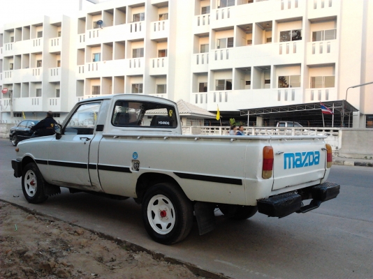 มาสด้า แฟมมิเลีย