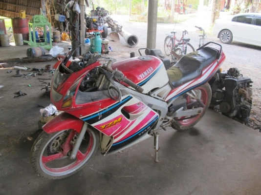 ขาย yamaha tzm ราคา 7500 มีทะเบียนโอนได้