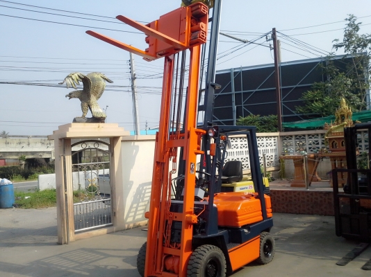 ขายTOYOTA 5FG15ขนาด1.5ตัน เสาสูง3เมตร เกียร์ธรรมดาเครื่องเบนซิล5K งาไซค์ซิฟ การใช้งาน2000 กว่าชั่วโมง ราคาต่อรองได0816161541