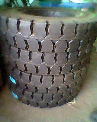 **24,000 บ.ต่อรอง**ขาย ยางรถฟอร์คลิฟต์ ทุกยี่ห้อ ขนาด 175/5.5/R15 สภาพ 100\% พร้อมใช้งาน ราคาต่อรองได้เด้อ พี่น้องครับ