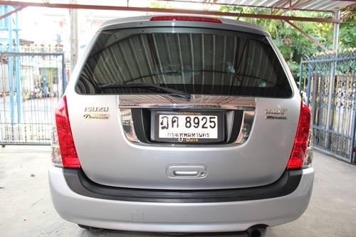 MU-7 SUPER PLATINUM ปี 2010 รถสวย พร้อมใช้งาน