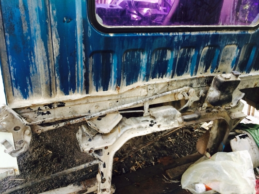 ขายหัว มิดซู10ล้อคับมีผุนิดน่อยไม่น่าเกรียดคับ ขายหัว มิดซู10ล้อคับมีผุนิดน่อยไม่น่าเกรียดคับ