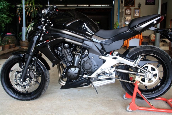 ขาย ER 6 N ABS ปี 2012 สภาพสวย ใสๆ ทะเบียนพร้อมโอน วิ่ง 5XXX 199000 ขาย ER 6 N ABS ปี 2012 สภาพสวย ใสๆ ทะเบียนพร้อมโอน วิ่ง 5XXX 199000