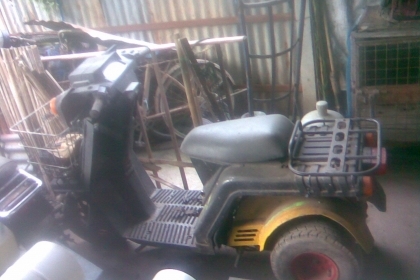 สามล้อคลาสสิคฮอนด้าเอวอ่อนสภาพเดิมๆครับเครื่องติดครับวิ่งได้ครับเป็นฮอนด้าญี่ปุ่นครับหายากแล้วครับราคานี้น่าเก็บครับ