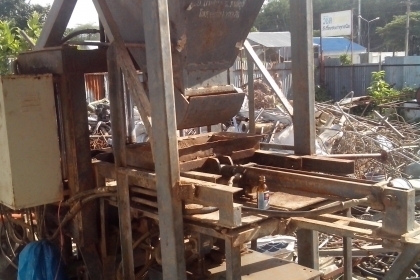 เครื่องอัดอิฐบล็อก (บ็อกประสาน) แบบ2ก้อน สภาพพร้อมใช้งานครับสภาพเดิมๆครับราคานี้คุ้มครับสวยๆ