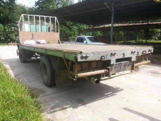 รถอีซูซุ 6 ล้อ FTR ท้ายลาด 165 แรงม้า.  สนใจติดต่อ 081 - 6079515