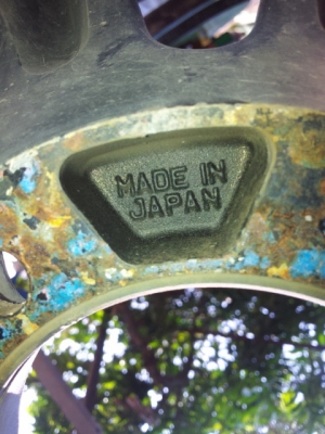 ขายล้อลายกล้วย ขอบ 17 6รูพร้อมยาง BF ALL ปี12