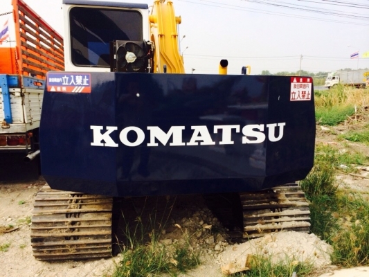 ขายรถแมคโครPC100-5 ไฟฟ้าครบ สภาพพร้อมใช้ สนใจติดต่อ บอย 085-156-2314