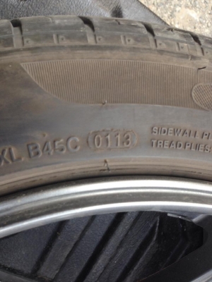 ขายล้อ S5R COSMIC BY KIKI ขอบ18 6รู พร้อมยาง ปี13 ดอกเต็มๆ 95\%+ ถูกๆ 21000 ครับ ขายล้อ S5R COSMIC BY KIKI ขอบ18 6รู พร้อมยาง ปี13 ดอกเต็มๆ 95\%+ ถูกๆ 21000 ครับ