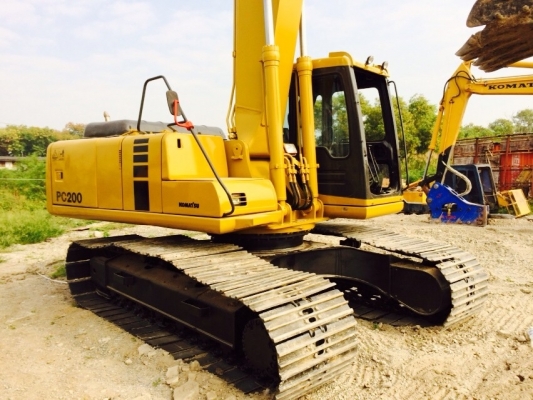 ขายรถแมคโครPC200-6 สภาพพร้อมใช้ สนใจติดต่อ บอย 085-156-2314 ขายรถแมคโครPC200-6 สภาพพร้อมใช้ สนใจติดต่อ บอย 085-156-2314