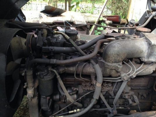 รถฮีโน่ 10 ล้อ FL - 176 รั้ว 168 แรงม้า.  สนใจติดต่อ 081 - 6079515