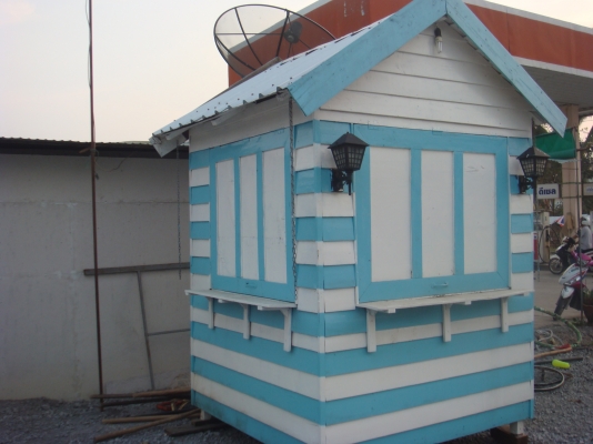 ยังขายอยู่ครับ ซุ้มกาแฟ สวยๆ หรือขายอย่างอื่นก็ได้ ราคาลดให้แล้วครับด่วน