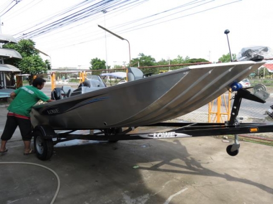 !!@@ ขายเรือใหม่อลูมิเนียม LOWE จากอเมริกาแท้ 16 ฟุต เครื่อง 20 แรง Mercury 4จังหวะ@@!!
