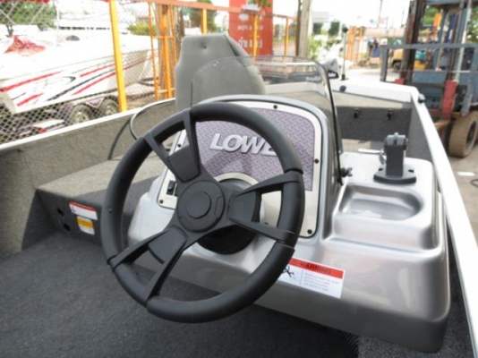 !!@@ ขายเรือใหม่อลูมิเนียม LOWE จากอเมริกาแท้ 16 ฟุต เครื่อง 20 แรง Mercury 4จังหวะ@@!!