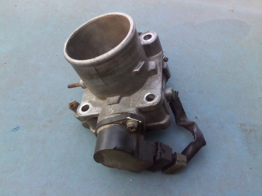 ขายปีกผีเสี้ยฮุนไดเอ็กเซล ราคา 1900 บาท ครับ