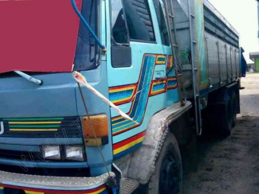 รถบรรทุก 10 ล้อดั๊มพ์ ยี่ห้อ ISUZU รุ่น FVZ12MY 170 แรงม้า รถบรรทุก 10 ล้อดั๊มพ์ ยี่ห้อ ISUZU รุ่น FVZ12MY 170 แรงม้า