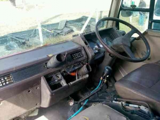 รถบรรทุก 10 ล้อดั๊มพ์ ยี่ห้อ MITSUBISHI รุ่น FUSO FN527 190 แรงม้า รถบรรทุก 10 ล้อดั๊มพ์ ยี่ห้อ MITSUBISHI รุ่น FUSO FN527 190 แรงม้า