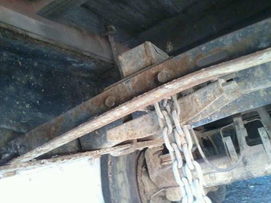 ***ขายแล้วครับขอบคุณ Truck2hand ขาย10ล้อเพลาเดียว HINO FL186 HO7C 185HP เครื่องเดิมเกียร์เดิม เครื่องแน่นดี แรง ช่วงล่างเดิมคัสซีสวยไม่ปะไม่ดาม กระบะล่องพื้นไม้คอกไม้สภาพดี ไม่ผุ หัวบางเดิมมีสีแตกสีลอกบ้าง ภายในดีคอนโซลครบ เบรคทริฟฟี่ พ.พาวเวอร์ ยางคู่หน้