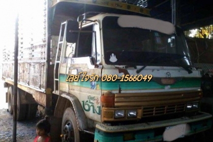 ***ขายแล้วครับขอบคุณ Truck2hand ขาย10ล้อเพลาเดียว HINO FL186 HO7C 185HP เครื่องเดิมเกียร์เดิม เครื่องแน่นดี แรง ช่วงล่างเดิมคัสซีสวยไม่ปะไม่ดาม กระบะล่องพื้นไม้คอกไม้สภาพดี ไม่ผุ หัวบางเดิมมีสีแตกสีลอกบ้าง ภายในดีคอนโซลครบ เบรคทริฟฟี่ พ.พาวเวอร์ ยางคู่หน้