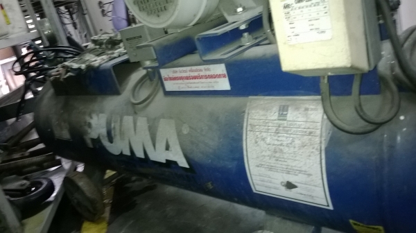 ขายถังลมพร้อมมอเตอร์ Toshiba 5.5Kw Puma ถัง 265 liter ขายถังลมพร้อมมอเตอร์ Toshiba 5.5Kw Puma ถัง 265 liter