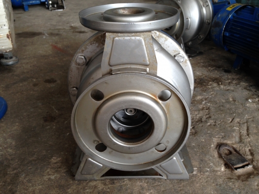 ขายปั้มน้ำหอยโข่งหัวสแตนเลส Ebara 5.5 HP. 380 V เข้า 2.5 นิ้ว ออก 1.5 นิ้ว สภาพสวย วิ่งนิ่มพร้อมใช้งาน