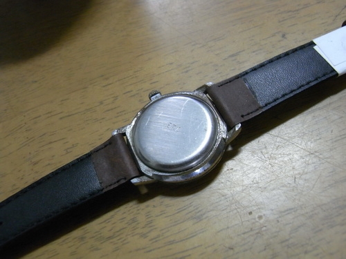 24ธ.ค.((น้าเล็ก)) นำเสนอน้าฬิกาข้อมือ หลายเรือน