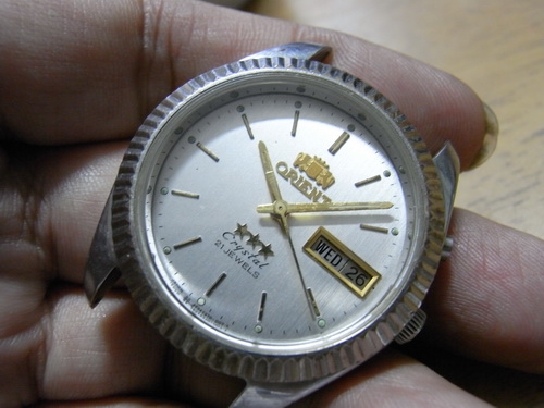 24ธ.ค.((น้าเล็ก)) นำเสนอน้าฬิกาข้อมือ หลายเรือน