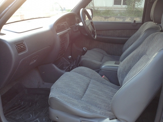 4x4 Ford มือเดียวป้ายแดง รถเดิมบางไม่จมน้ำ พร้อมใช้งาน 082-381-6797