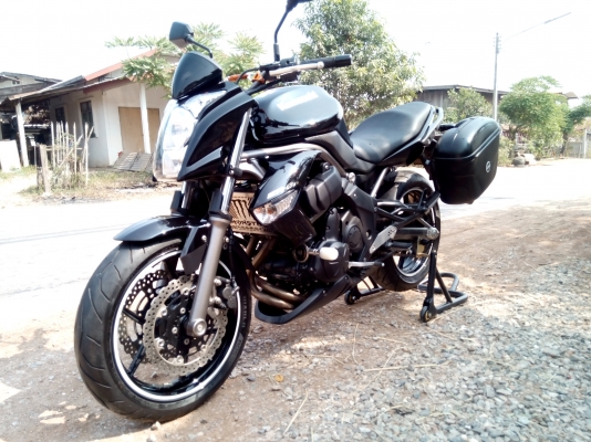 ขาย Kawasaki Er650n  รถออกศูนย์ รถวิ่งหน่อยครับ12000โล รถสวยๆ รูปเยอะๆ
