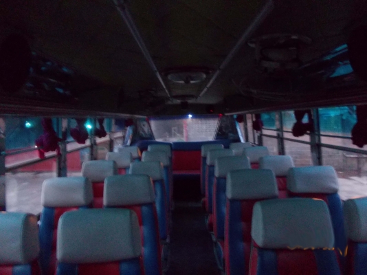 รถบัสราคาพิเศษ สภาพพร้อมใช้งาน