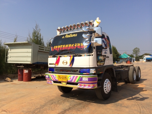 ขายด่วนสิบล้อสองเพลา หัวคัสซีสวยๆน่าใช้