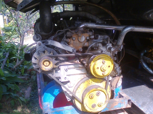 รถเกี่ยวข้าวบุญเจริญ  720000