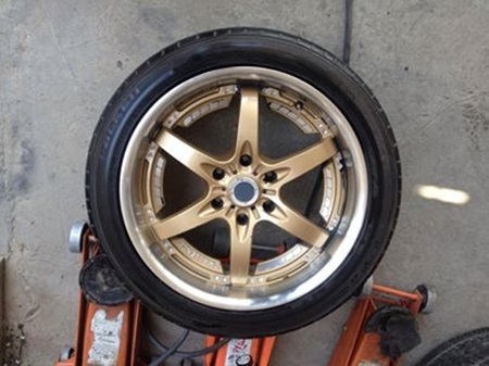 เเม็กขอบ20 VR challenge 6รู139 กว้าง8.5 ออฟ20 ยาง 245/45/20