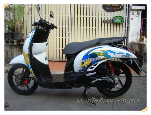 Scoopy-i ลาย New Ripcurl ล้อแม็กรถปี 54