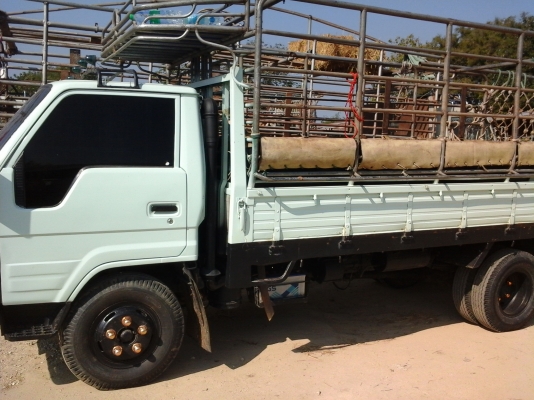 หกล้อมือสอง