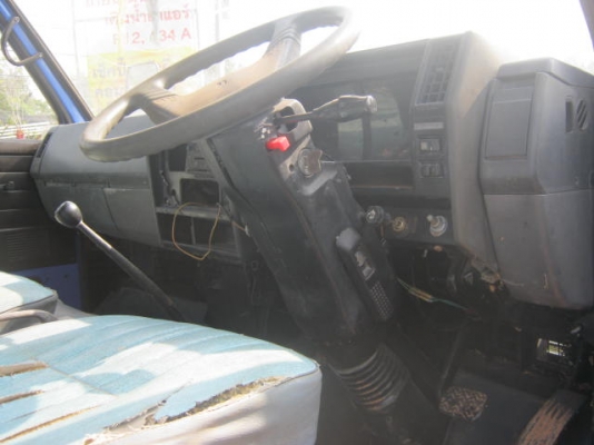 อีซุซุNPR 115 แรง