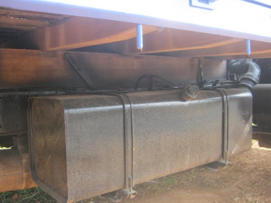 อีซุซุNPR 115 แรง