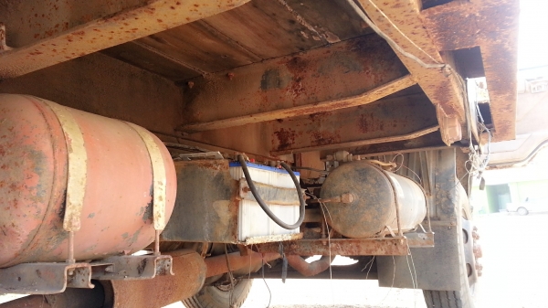 ขายรถบรรทุกสิบล้อ 2 เพลา