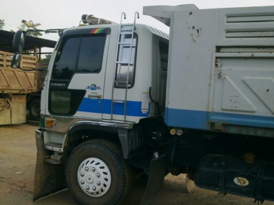 HINO 3M วางเครื่อง MEGA 260 แรงม้า ดัมพ์สามมิตร