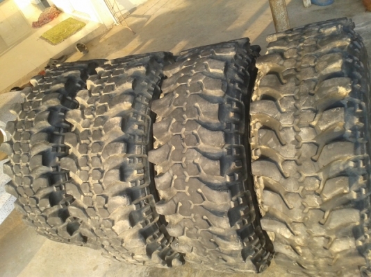 ขายยางตะขาบ35