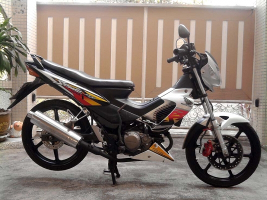 ขออนุญาติขาย Honda Sonic 125 CC. ตัว TOP สตาร์ทมือ ล้อแม็ก