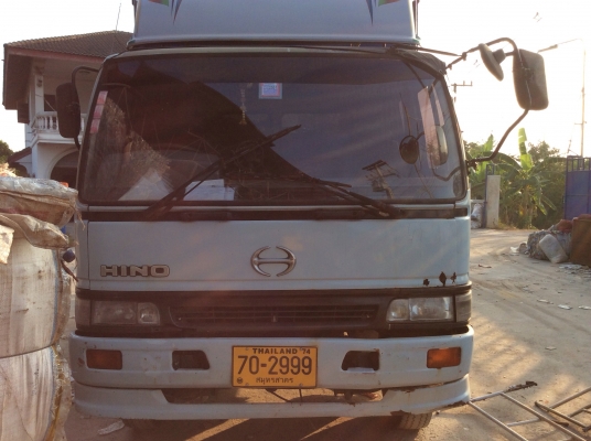 ขายด่วน ปี44 HINO FF1J 210แรง ยาว7.20 เครื่องแน่น คัชซีสวยยางดีแอร์เย็นกะบะพื้นเรียบ