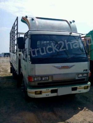 รถบรรทุก 6 ล้อ ยี่ห้อ HINO รุ่น FB 120 เเรงม้า รถบรรทุก 6 ล้อ ยี่ห้อ HINO รุ่น FB 120 เเรงม้า